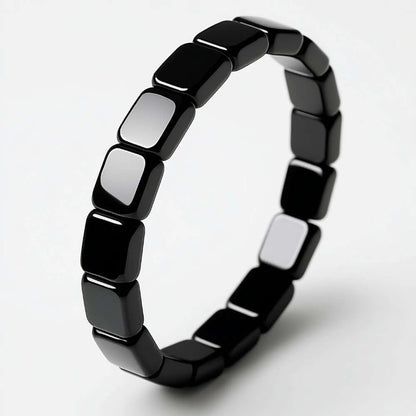 Nomari Titan Hematite Bracelet